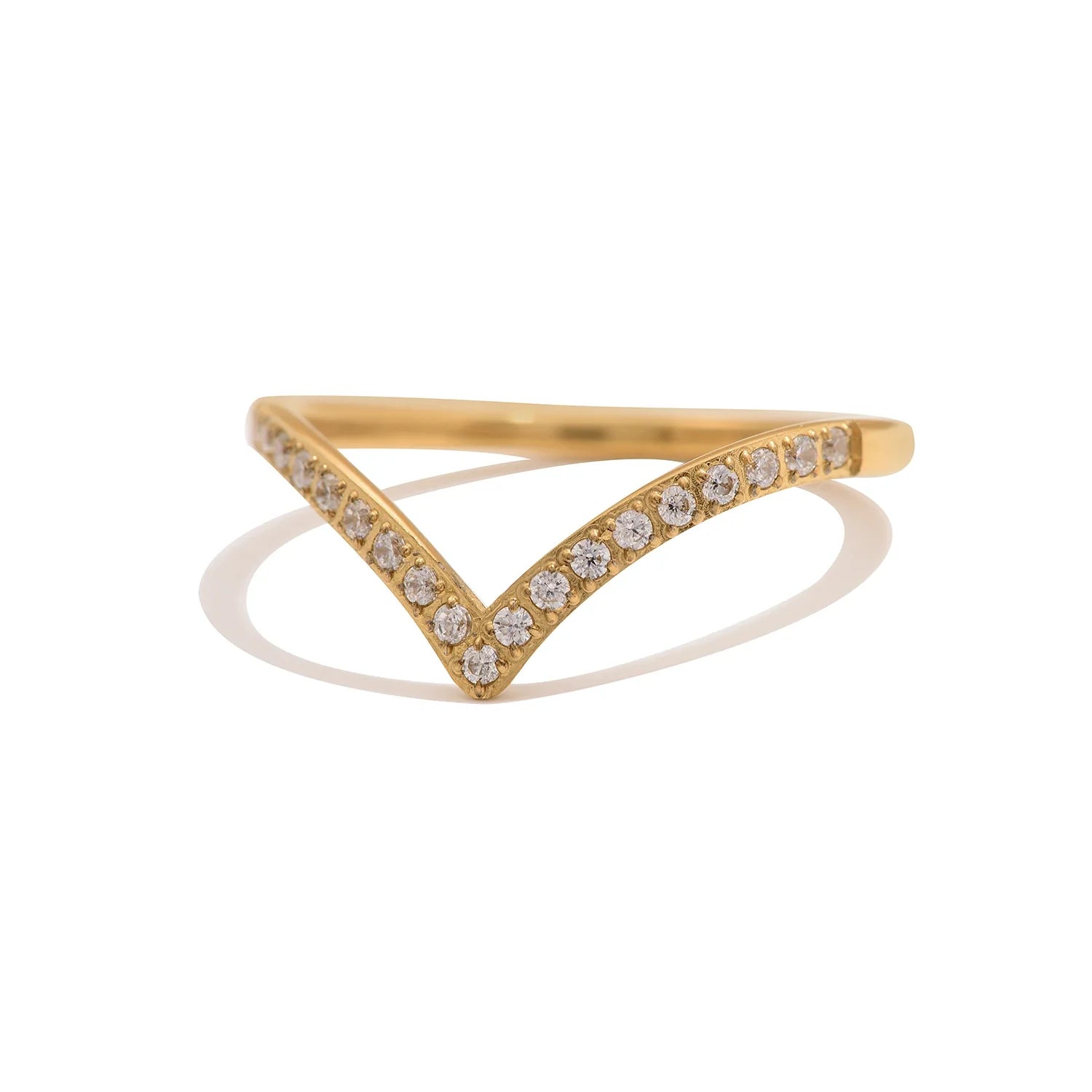 Anel Feminino V Dourado com Zircônias