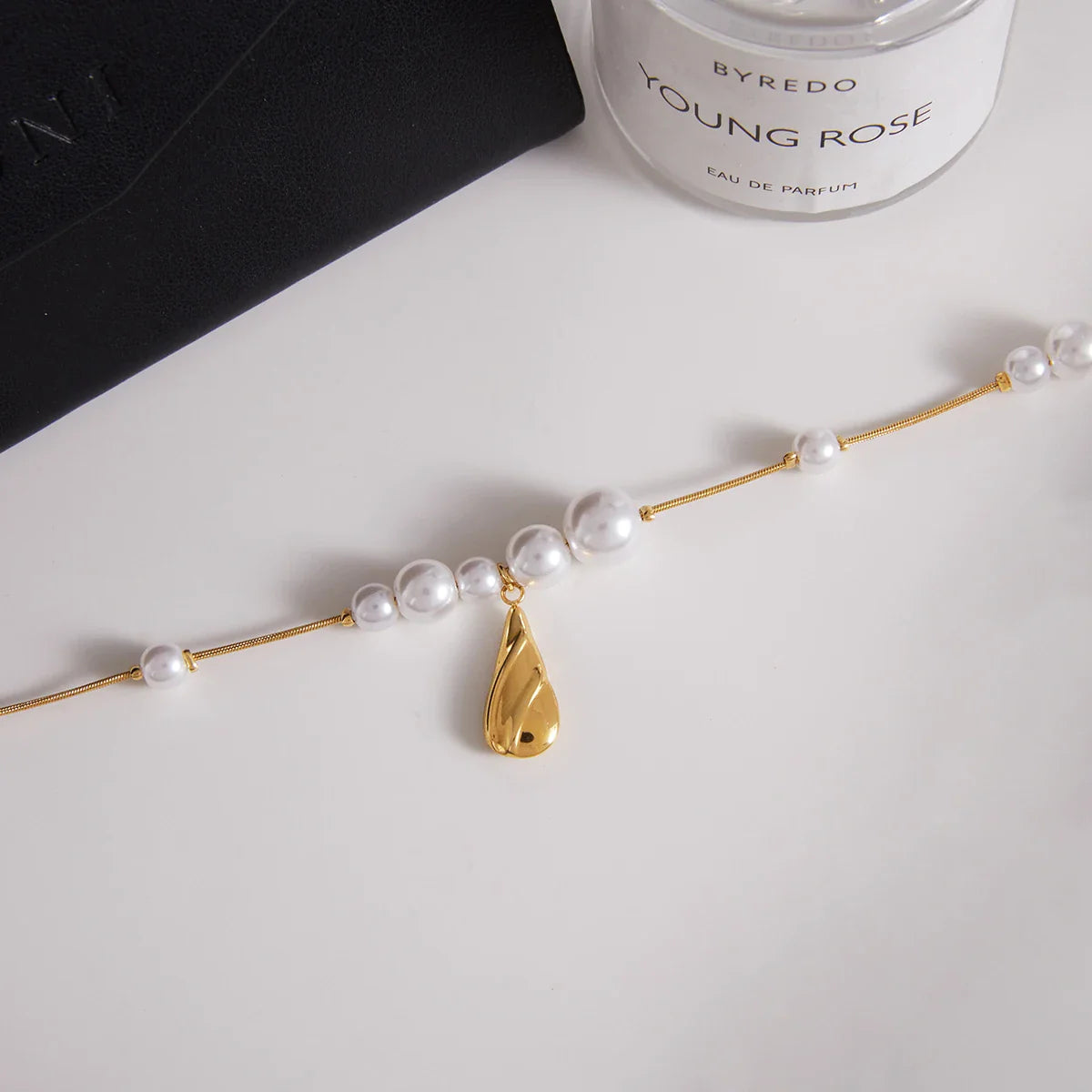 Youthway gota de água pingente imitação pérola colar para mulher 18k banhado a ouro colar de aço inoxidável simples moda jóias