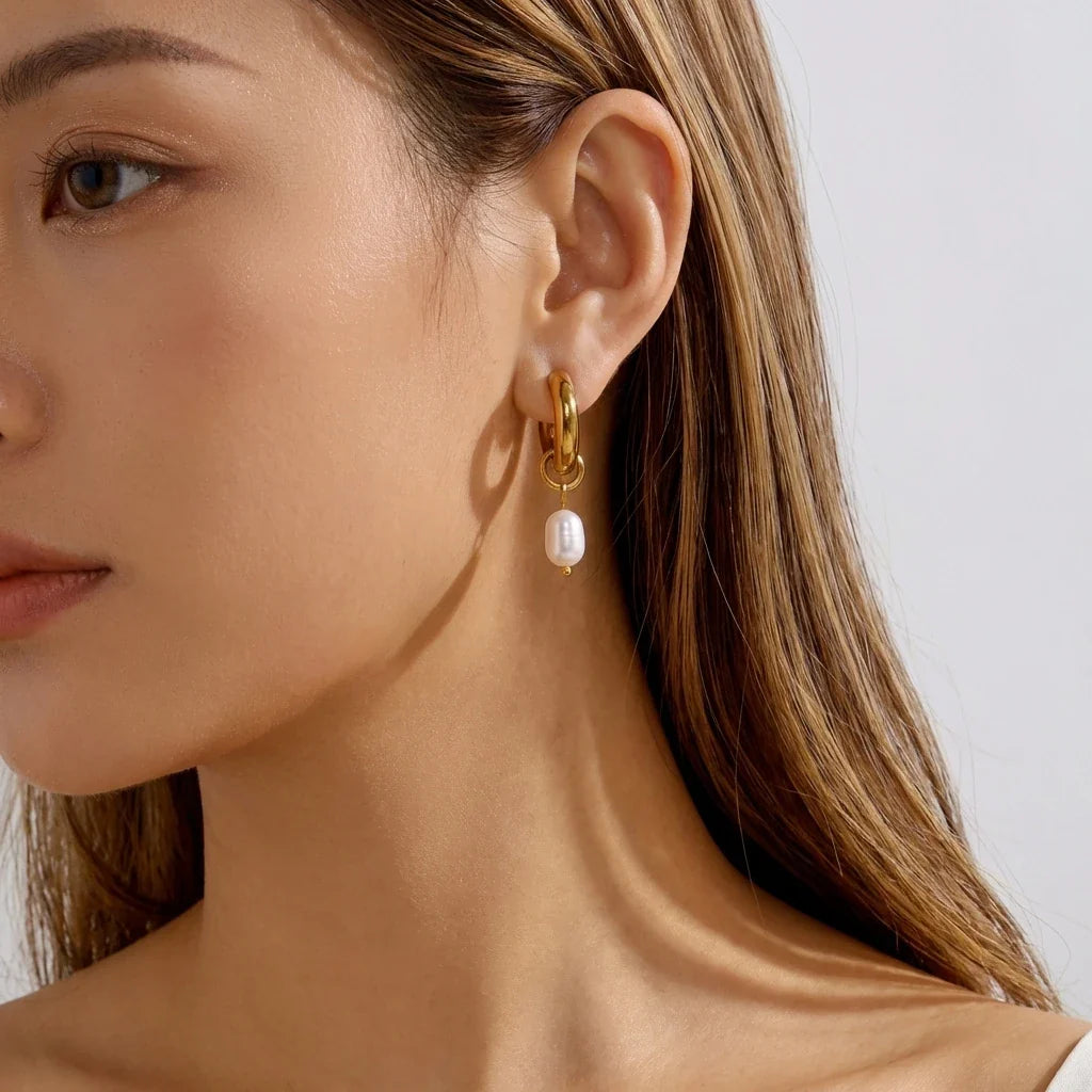Brincos de Argola com Pérolas em Aço Inoxidável para Mulheres: Estilo Radiante e Ousado, Ajuste Perfeito, Joia Chique para o Dia a Dia – Presente Ideal