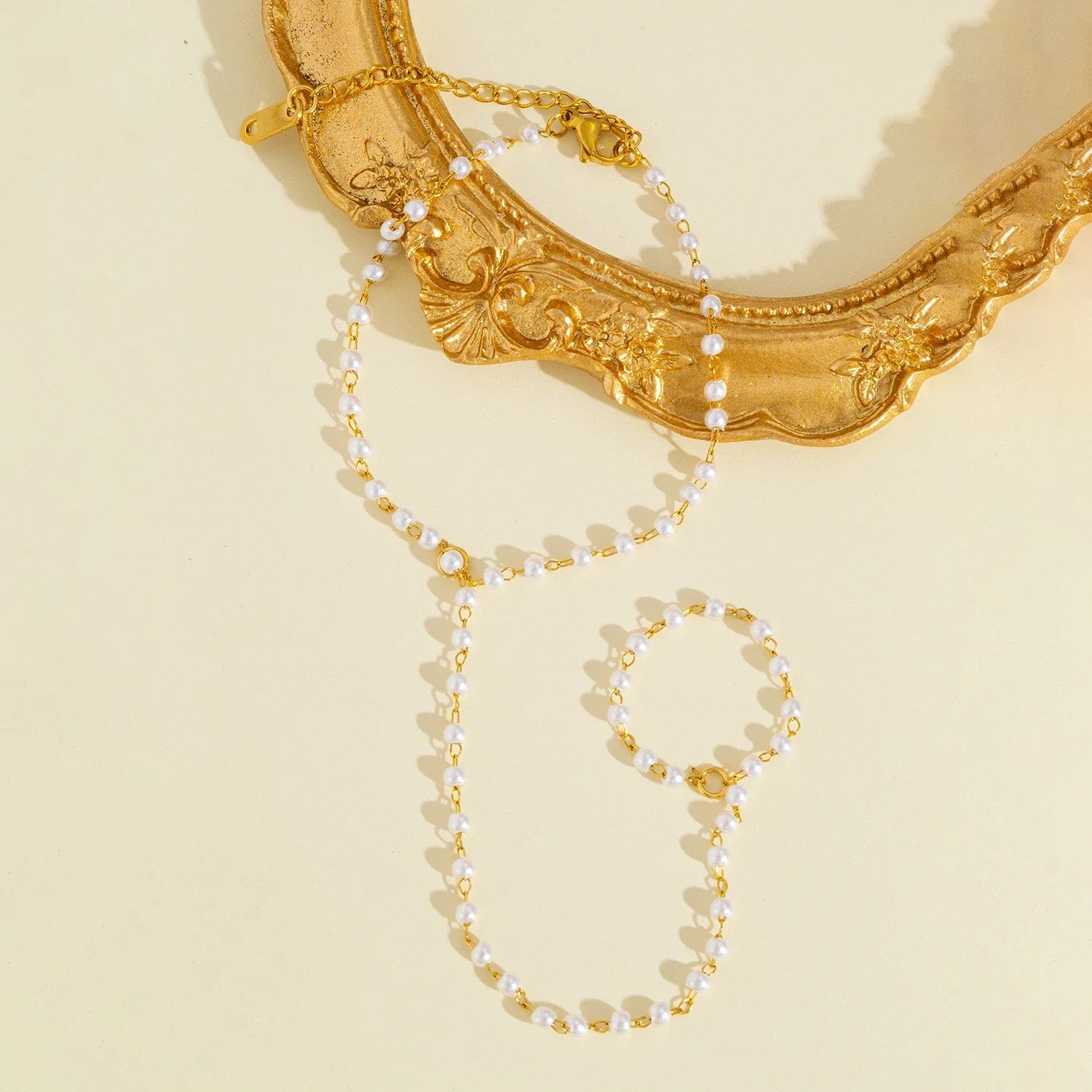 Pulseira elegante de pérolas falsas, pulseira de elo de corrente de aço inoxidável banhada a ouro 18K, joias hipoalergênicas para festa de casamento feminina