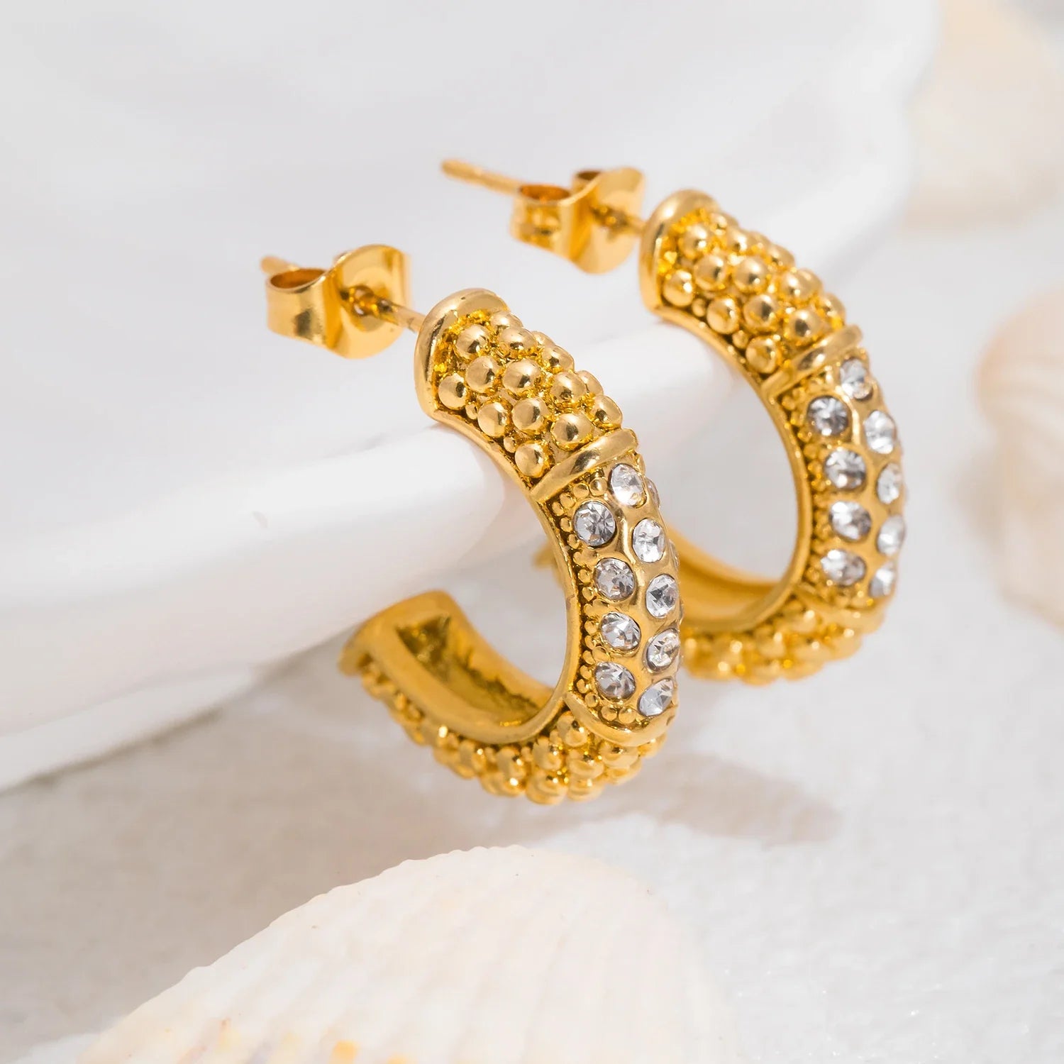 Brincos de aço de titânio com zircônia incrustada estilo francês para mulheres, aço inoxidável polido fino banhado com brinco de ouro 18K