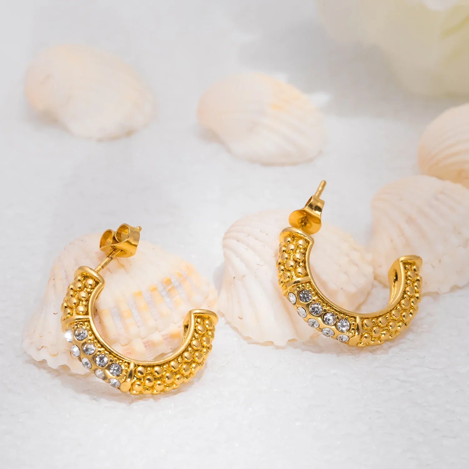 Brincos de aço de titânio com zircônia incrustada estilo francês para mulheres, aço inoxidável polido fino banhado com brinco de ouro 18K
