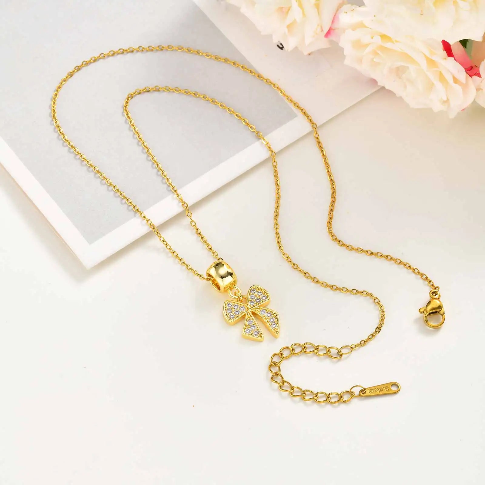 Colar de gota de água oca minimalista, pingente de lágrima de aço inoxidável banhado a ouro 18K para mulheres, joias por atacado à prova d'água