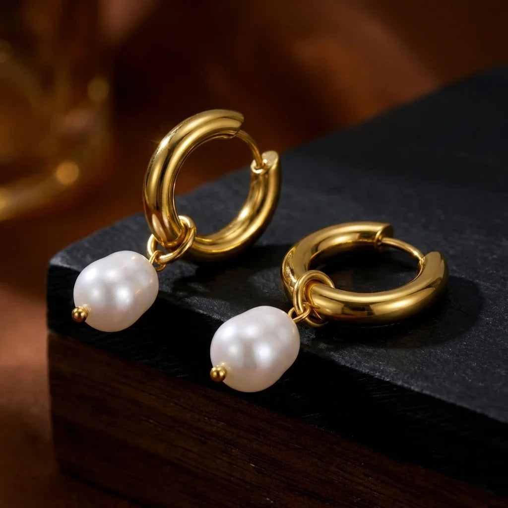 Brincos de Argola com Pérolas em Aço Inoxidável para Mulheres: Estilo Radiante e Ousado, Ajuste Perfeito, Joia Chique para o Dia a Dia – Presente Ideal