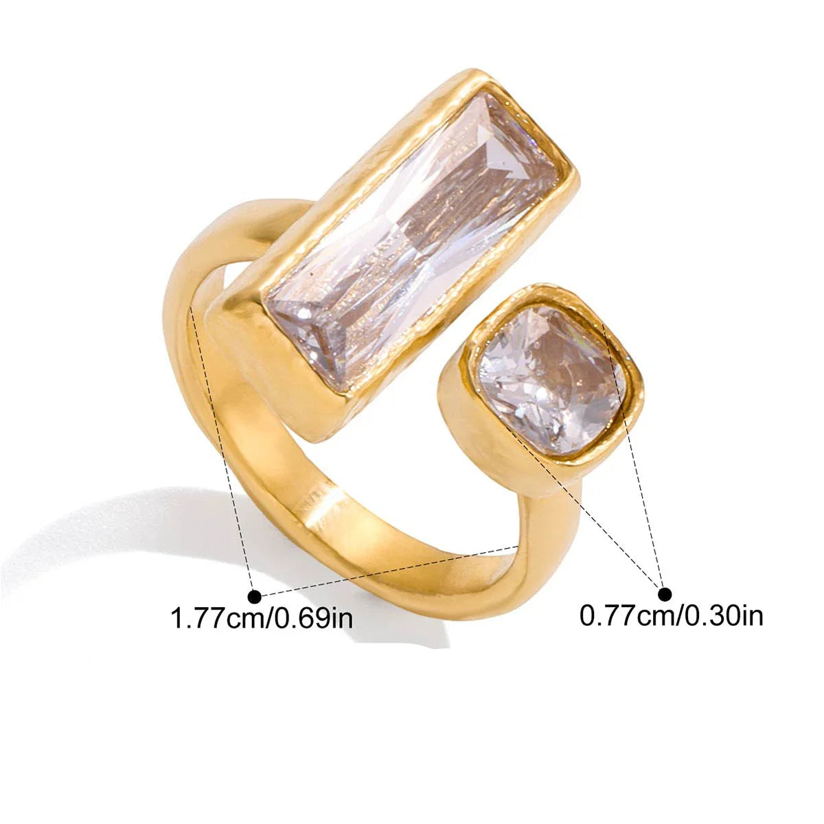 Anéis Geométricos de Zircônia Banhados a Ouro 18k