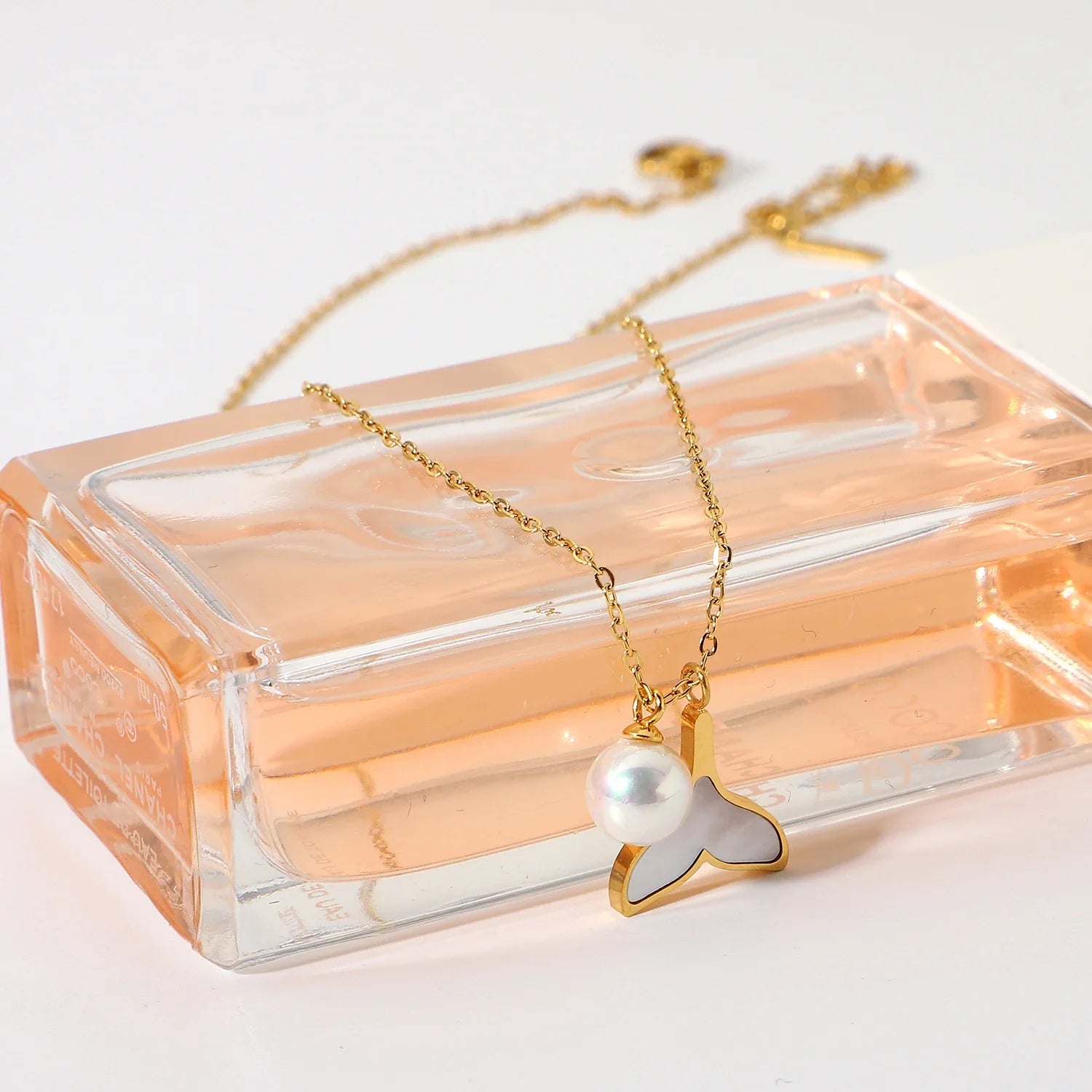 Tarnish Free Shell Mermaid Tail Pearl Colar Pingente para Mulheres e Meninas, Gargantilha de Aço Inoxidável, Presentes Jóias
