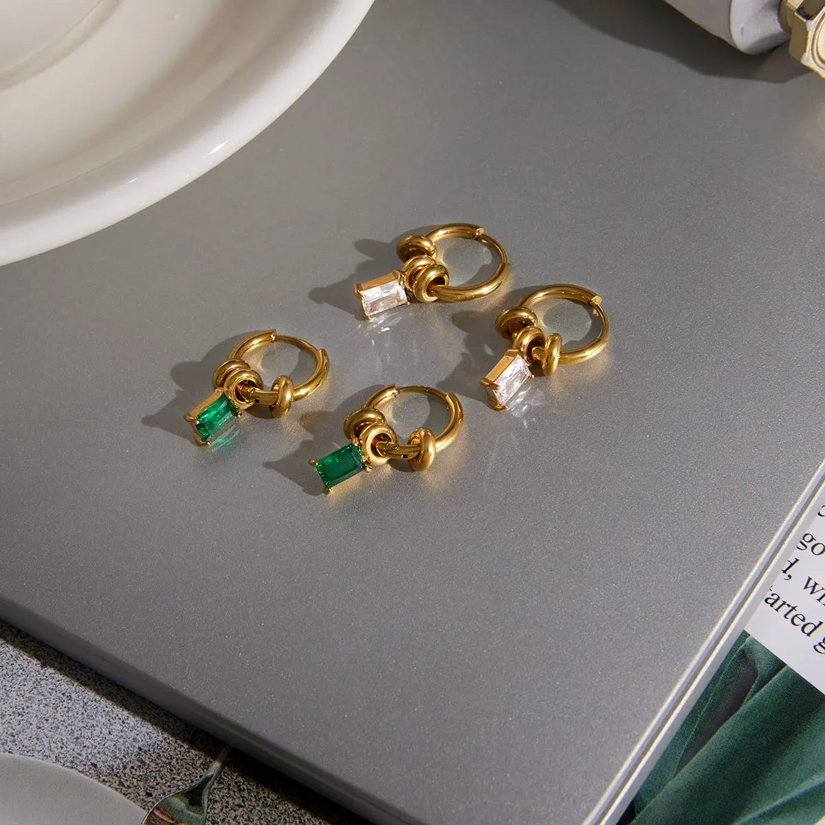 Youthway Brincos elegantes com zircônia verde e branca para mulheres, brincos de aço inoxidável banhados a ouro 18K, joias da moda, presente