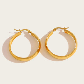 YACHAN Brincos de argola clássicos da moda em aço inoxidável para mulheres minimalistas vintage banhados a ouro 18K joias sem manchas