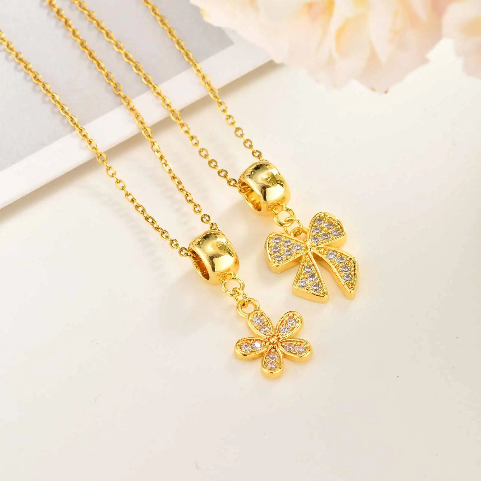 Colar de gota de água oca minimalista, pingente de lágrima de aço inoxidável banhado a ouro 18K para mulheres, joias por atacado à prova d'água