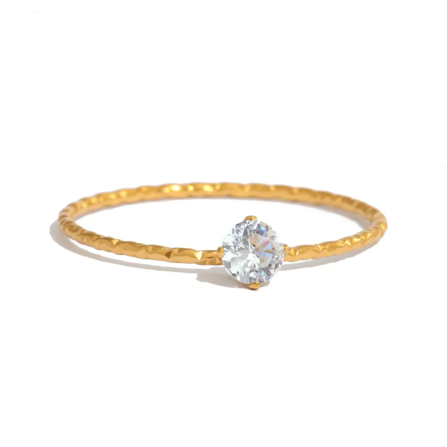 Anel Feminino Delicado Banhado a Ouro com Zircônia