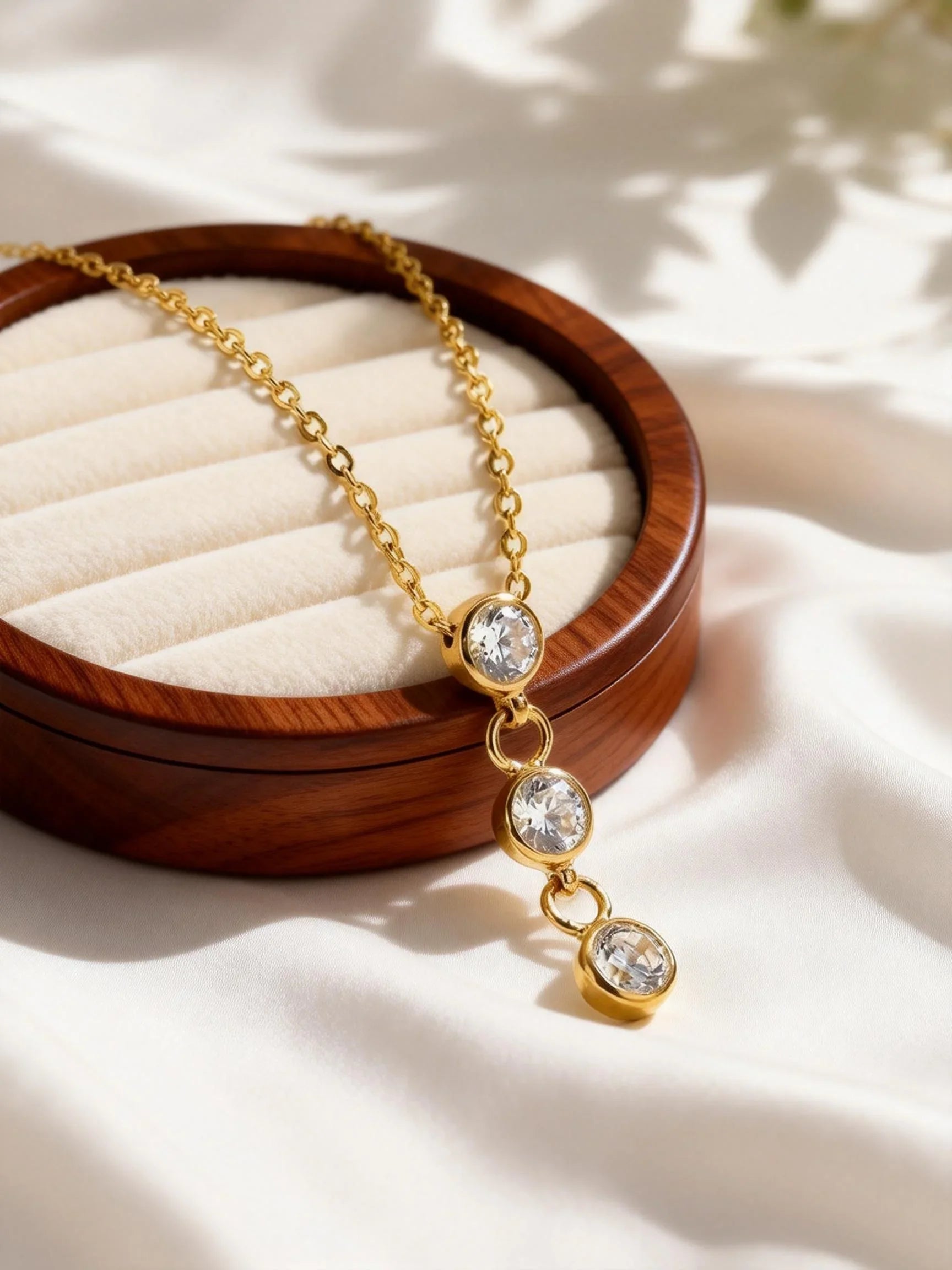 Colar de Pingente de Aço Inoxidável com Três Zircônias, Joias Femininas Brilhantes com Zircônia Cubica AAA, Presente para Festas e Uso Diário